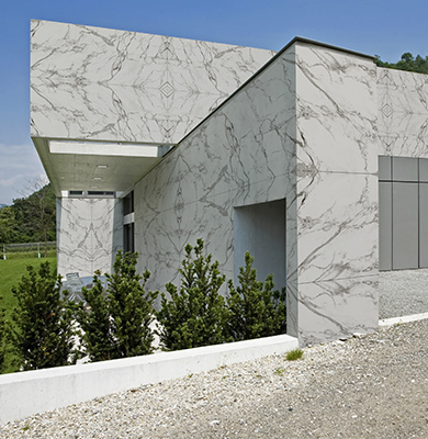 Rivestimento In Dekton Aura Bookmatch