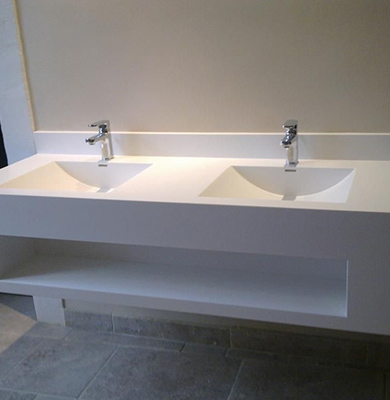 Mobile bagno in Corian