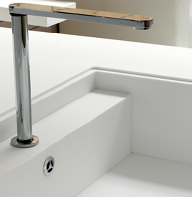Top e lavello integrato in Corian